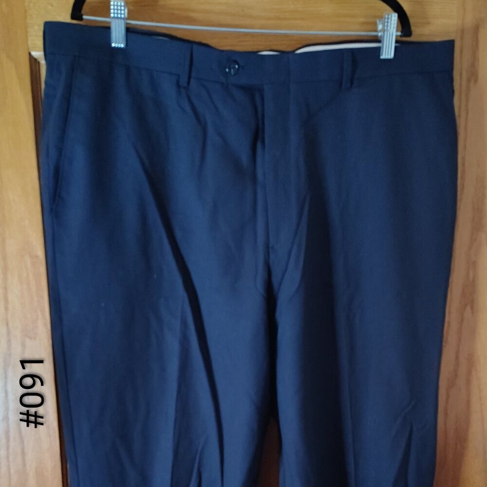 Hart Schaffner Marx dress slacks